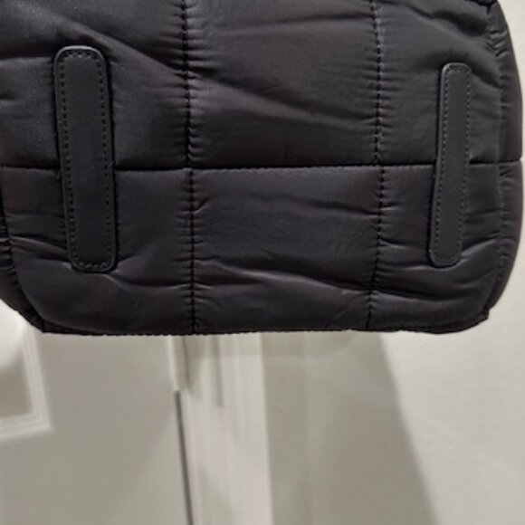 Quilted Tote Crossbody Puffer Bag With Adjustable Strap - Picture 2 of 3